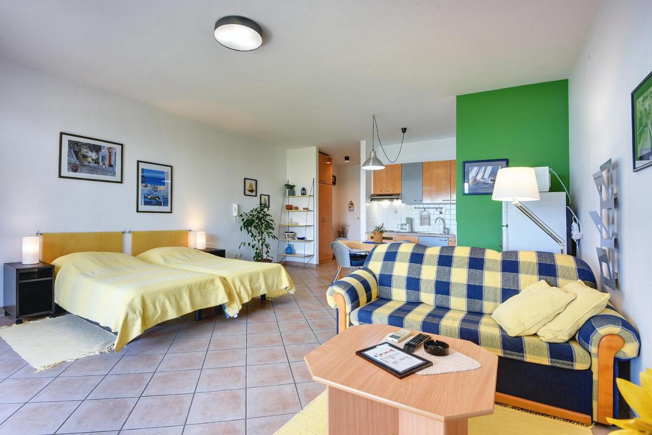 Apartments Villa Ana Медулин Екстер'єр фото