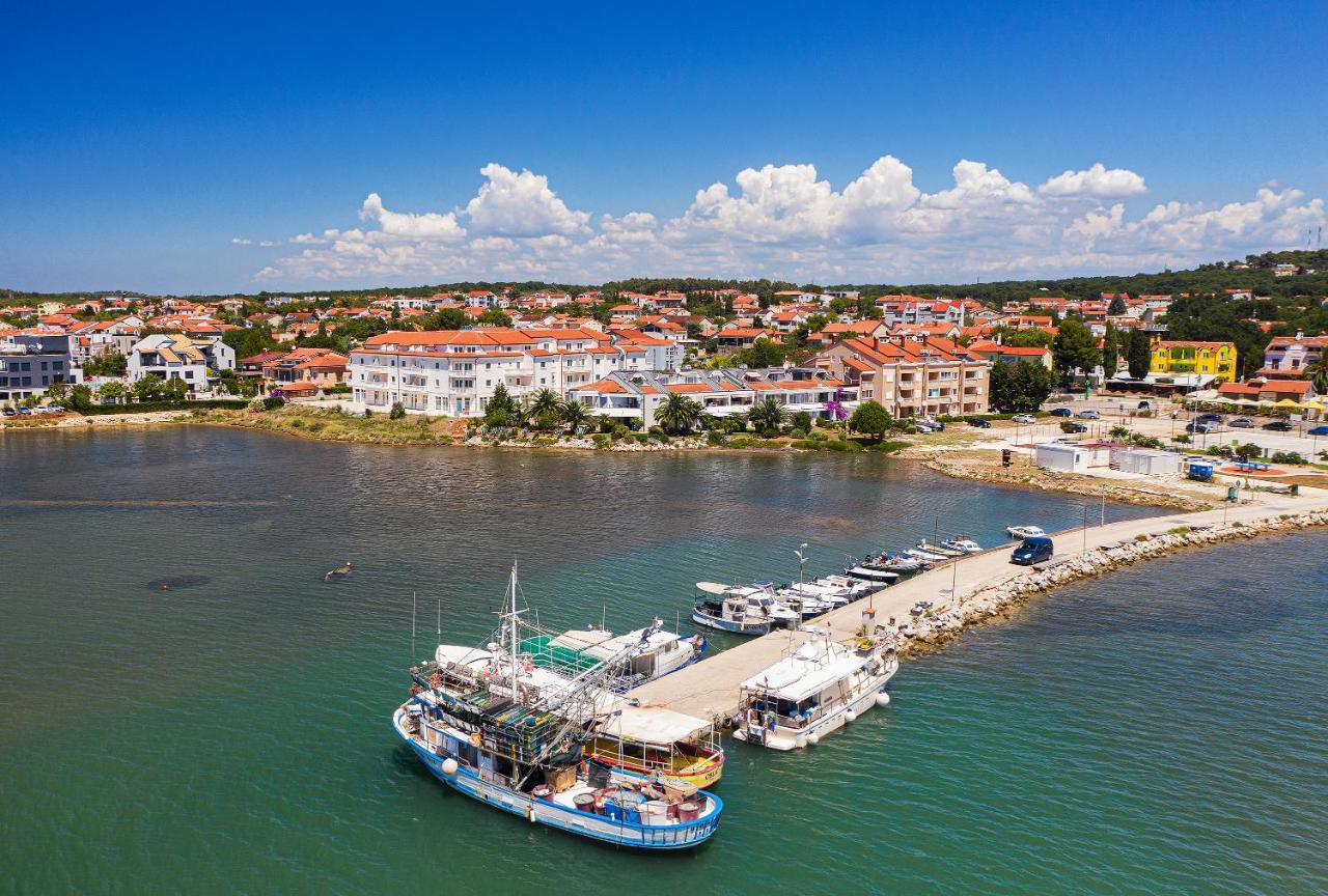 Apartments Villa Ana Медулин Екстер'єр фото