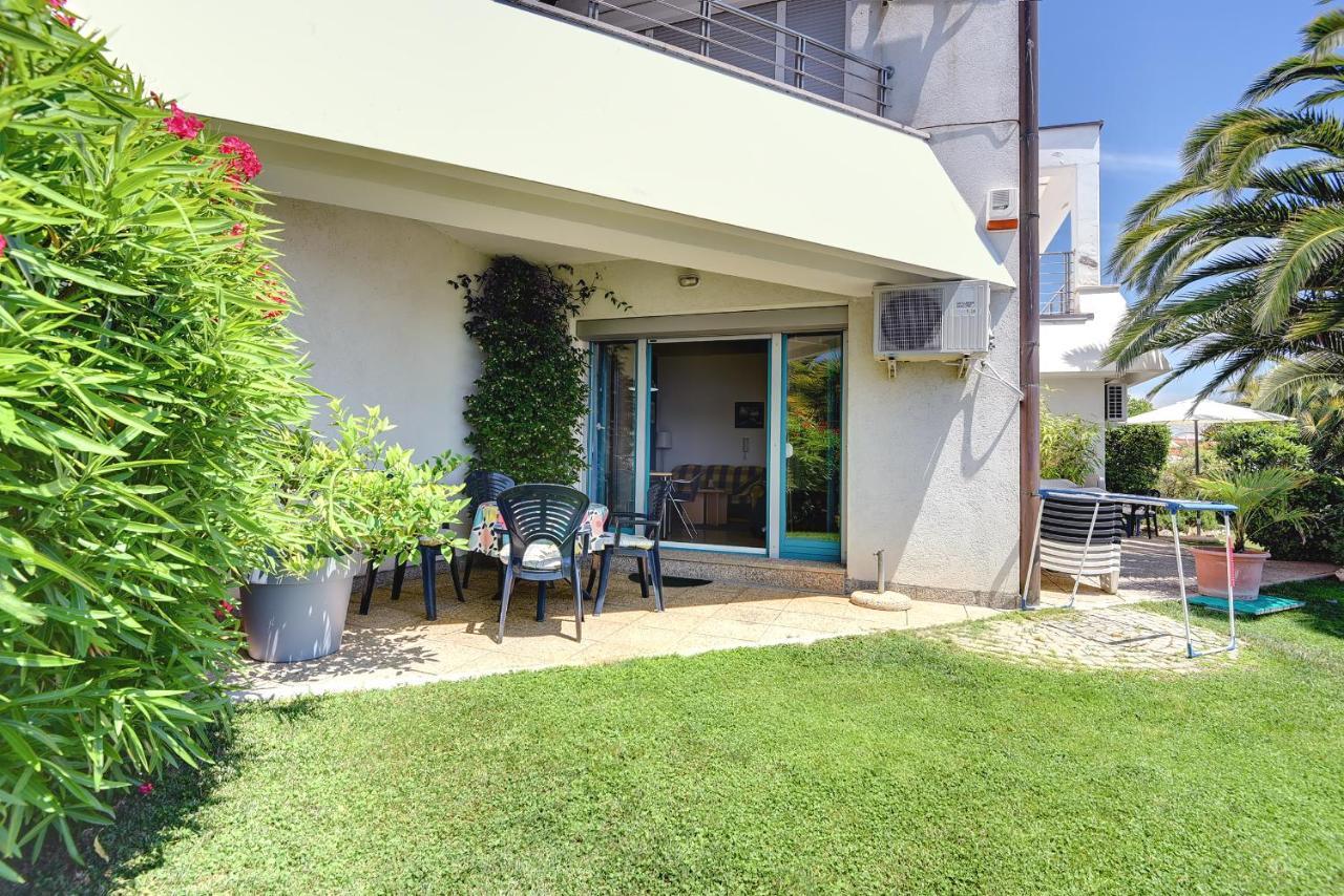 Apartments Villa Ana Медулин Екстер'єр фото