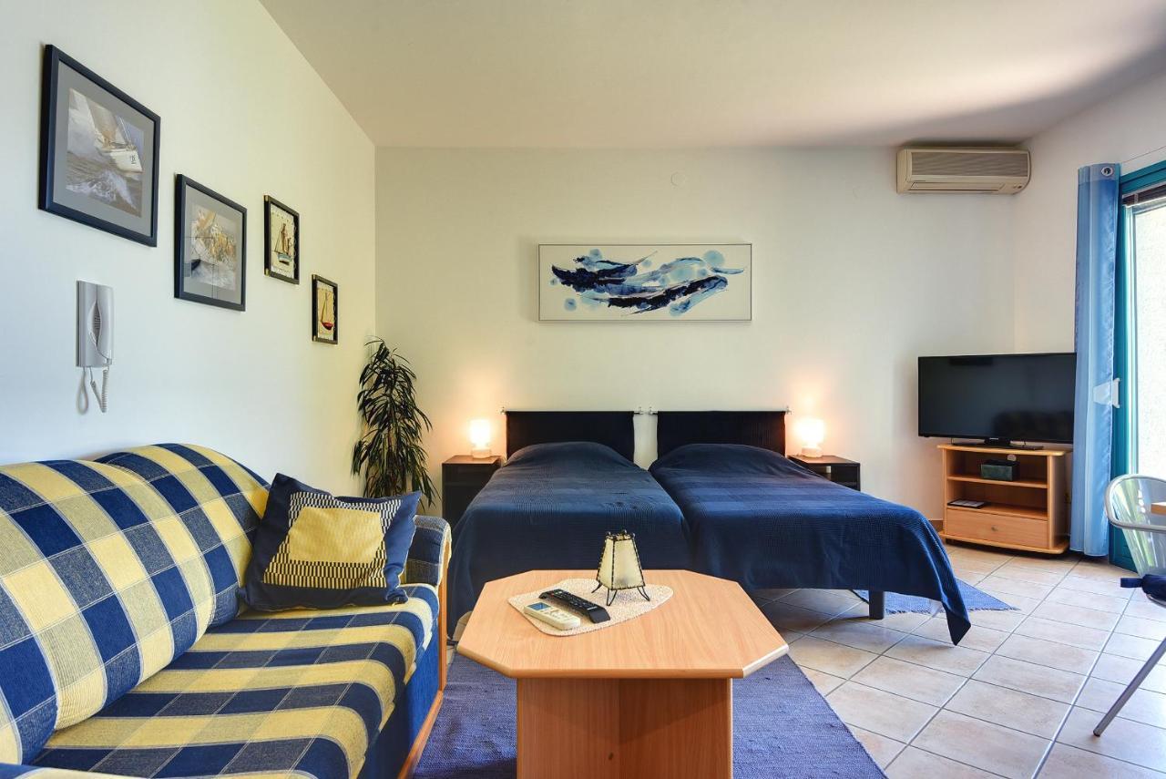 Apartments Villa Ana Медулин Екстер'єр фото