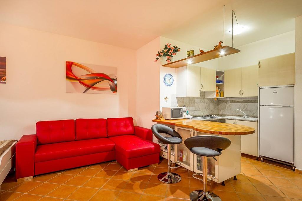 Apartments Villa Ana Медулин Екстер'єр фото
