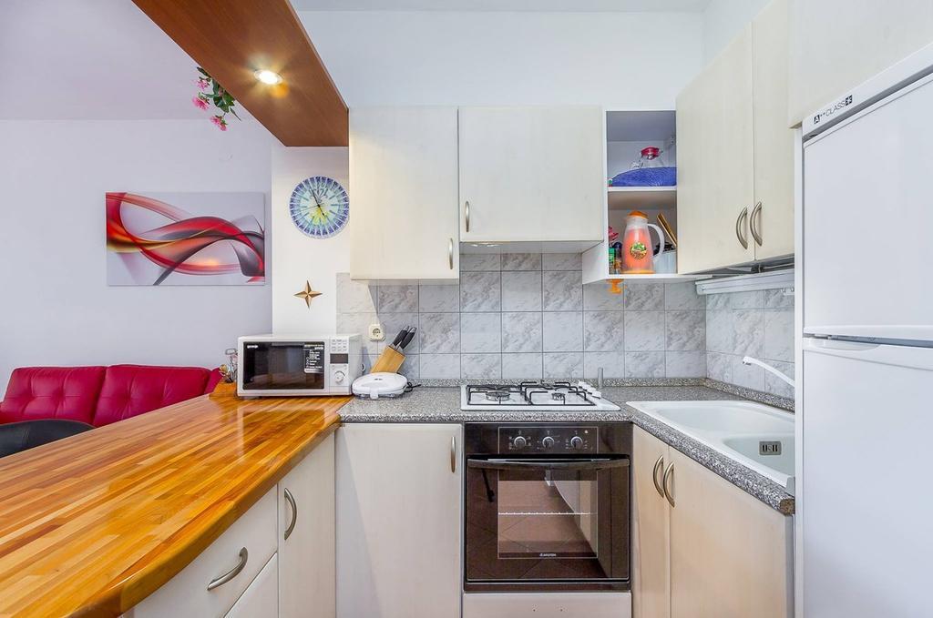 Apartments Villa Ana Медулин Екстер'єр фото